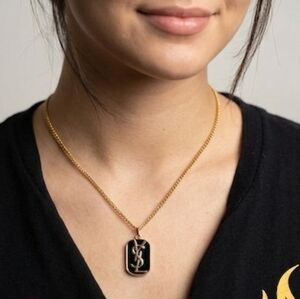 Black and Gold Enamel Pendant/Zipper Pull